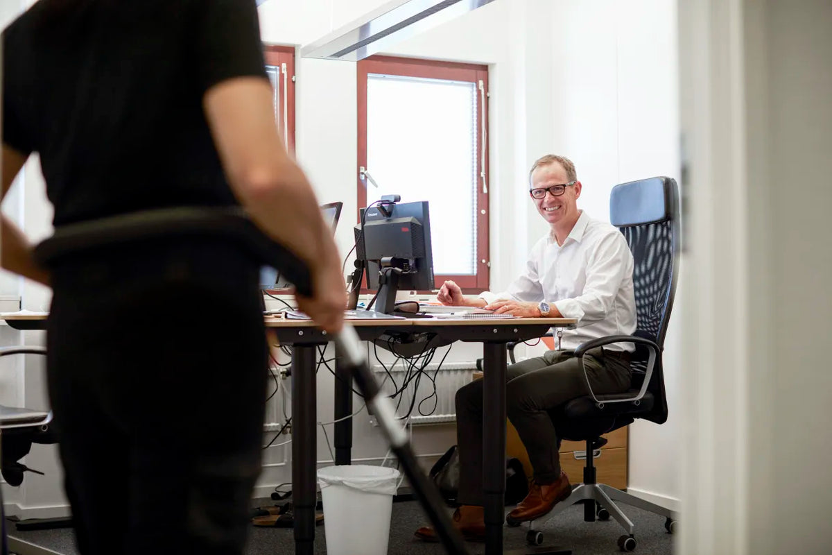 Palvelu, laatu ja kestävä kehitys toimitilasiivouksessa